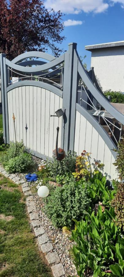 Ferienhaus In Der Hansestadt Mit Blick Auf Ostsee Wißmar Exterior foto